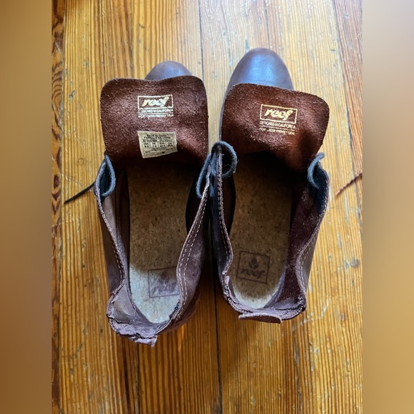 Women’s Leather Boots - Picture 2 of 4